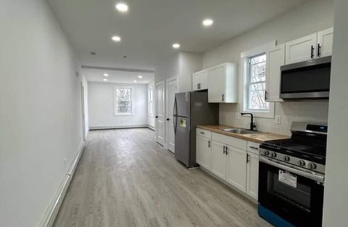 Vauxhall Apartment | 4 Beds- Brand New and Renovated Beautiful Apartment for Rent