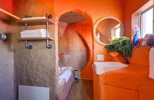 Shelley Apartment | Adobo-Style Studio in Shelly w/ Shared Courtyard!