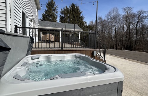 New Bloomfield House | Melissa Acres, Seclusion on the Ranch