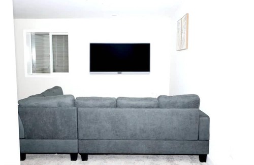 Hanover House | SYR Properties