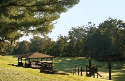 Shawnee On Delaware Apartment | Fantastic 4 bedroom Presidential Sleep up to 14! Shawnee On The Delaware!