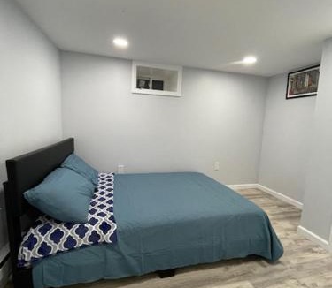 Passaic House | SUITE DREAMs SHERMAN 25