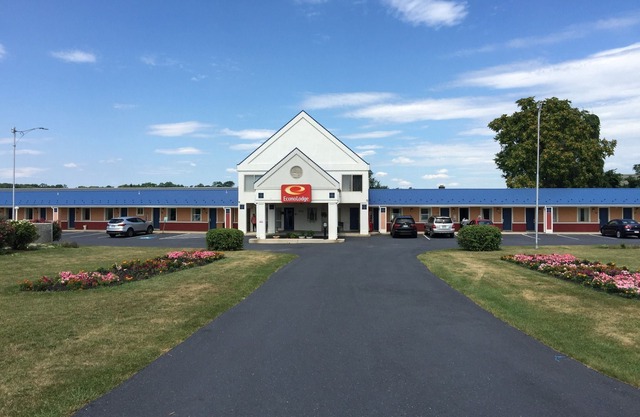 Econo Lodge Mechanicsburg