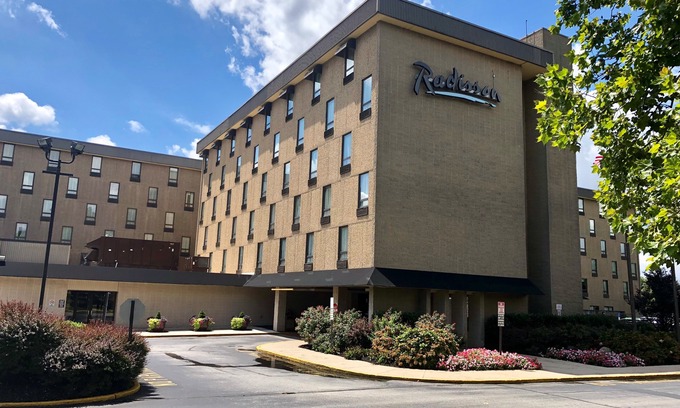 Trevose Hotel | Radisson Hotel Philadelphia Northeast